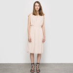 Robe mi-longue rose nude sur la redoute