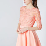 Robe rose courte bi-matière sur Claudie Pierlot