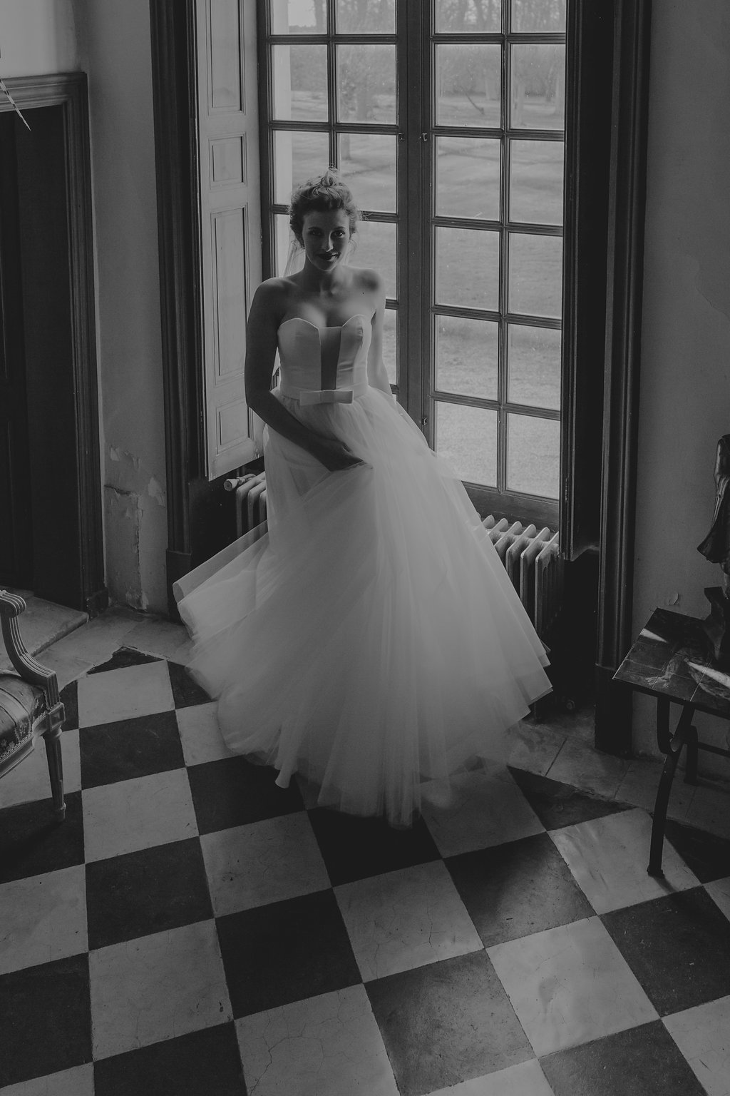 Pimprunelle photography - le wedding magazine - robe de mariée - wedding gown