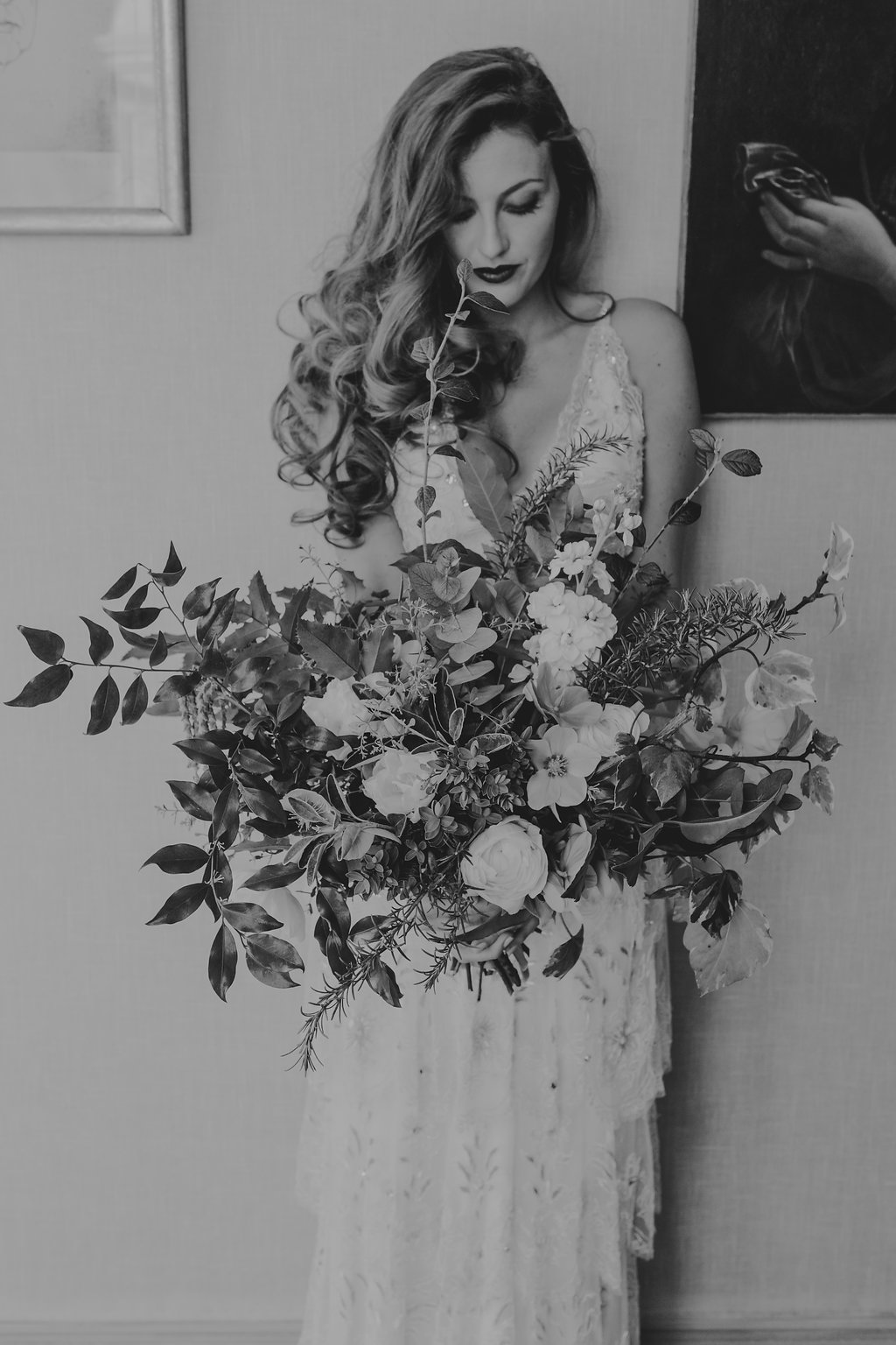Pimprunelle photography - le wedding magazine - robe de mariée - wedding gown