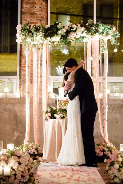 Averyhouse-le wedding magazine- Arche de cérémonie