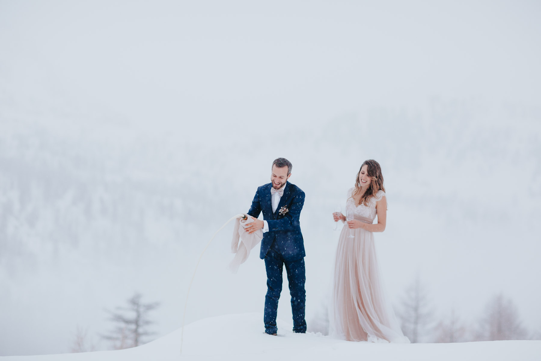 Le Wedding Magazine - ©Lora’s Photography