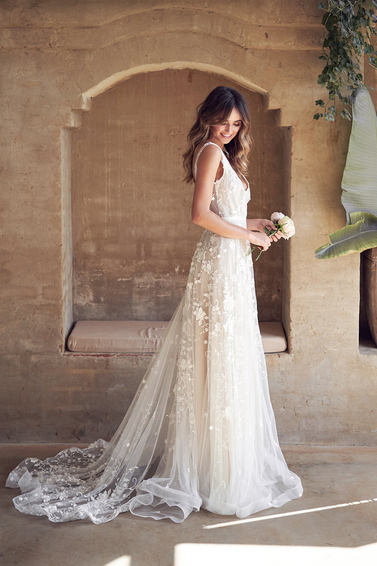 Le Wedding Magazine - ©Anna Campbell