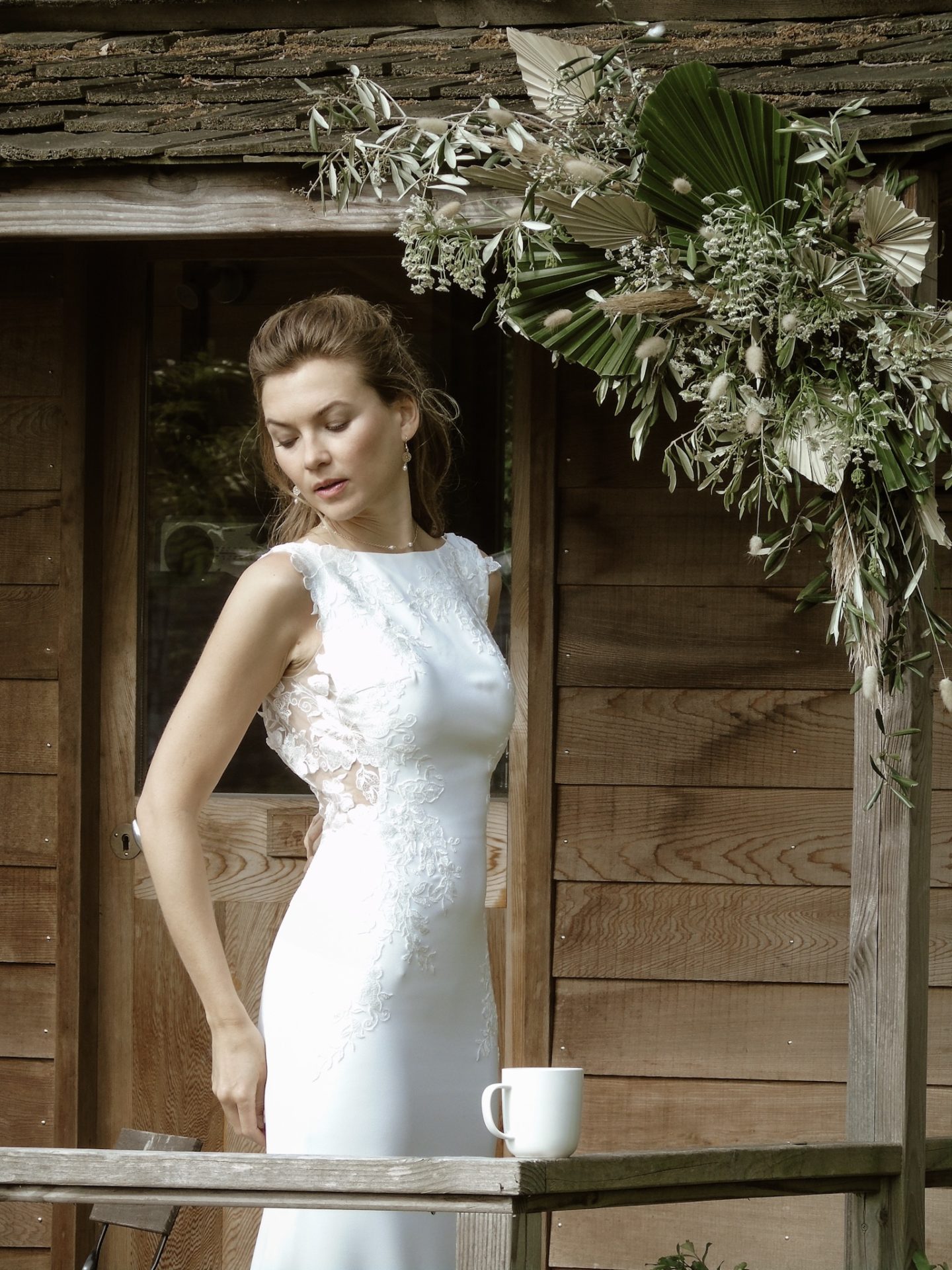 le wedding magazine - francisco reli et eglantine backstage robe de mariee