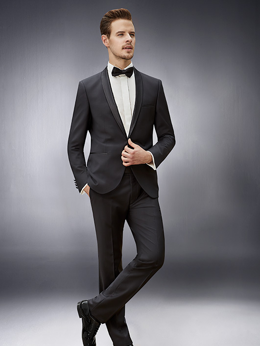 Le Wedding Magazine - Blog Mariage - Costumes & Smokings noirs mariage - ©Pronuptia