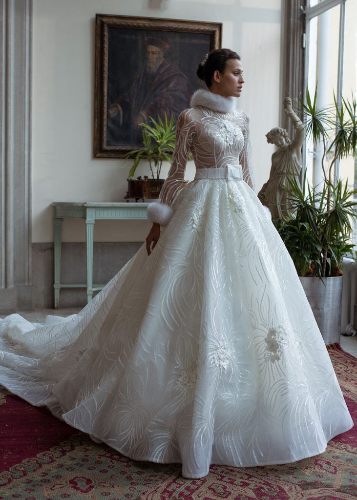 Robe de mariée travaillée
