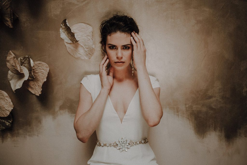 Robe de mariée avec ceinture