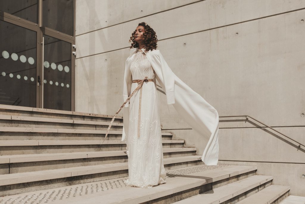 Robe de mariée avec ceinture pour un mariage en ville