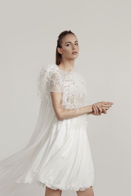 Robe de mariée courte et fluide