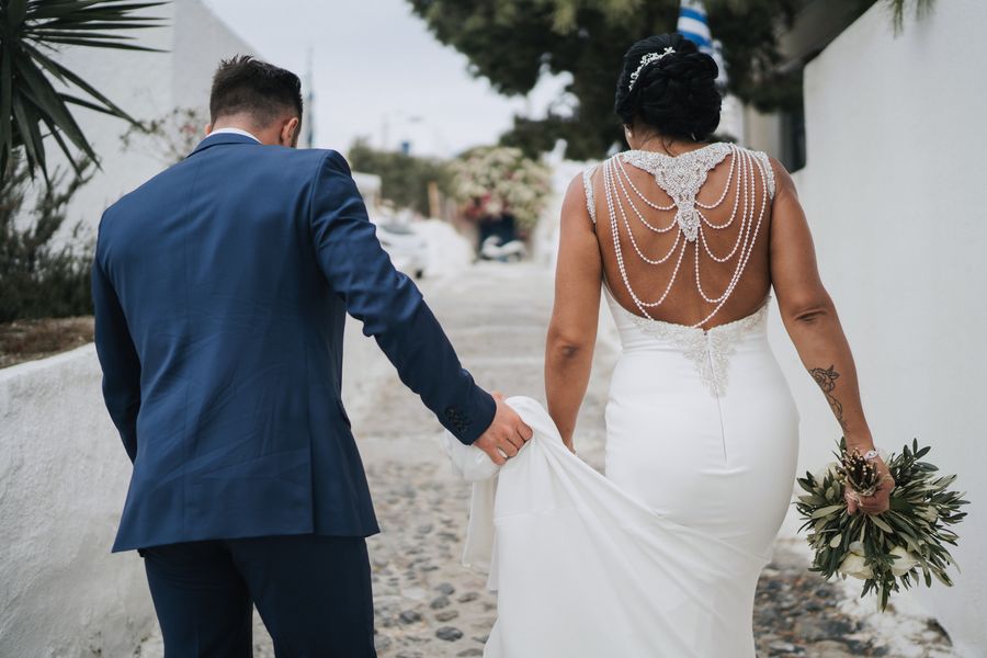 Les mariés après leur cérémonie de mariage