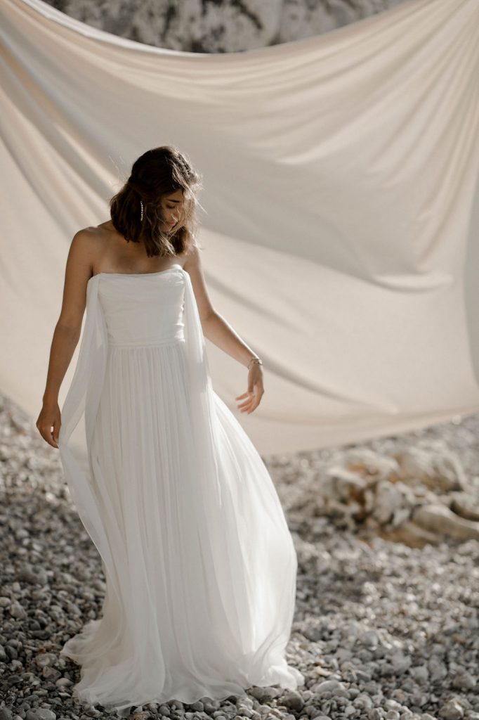 Robe de mariée bustier pour se marier à la mer