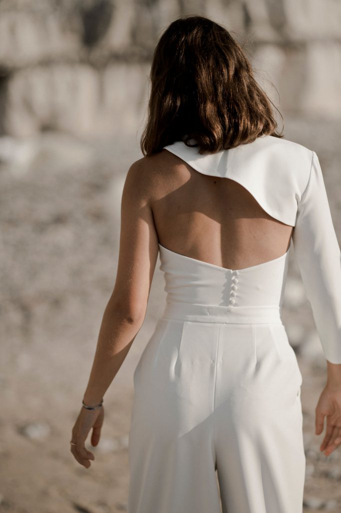 Ensemble de mariée pour un mariage d'été à la mer