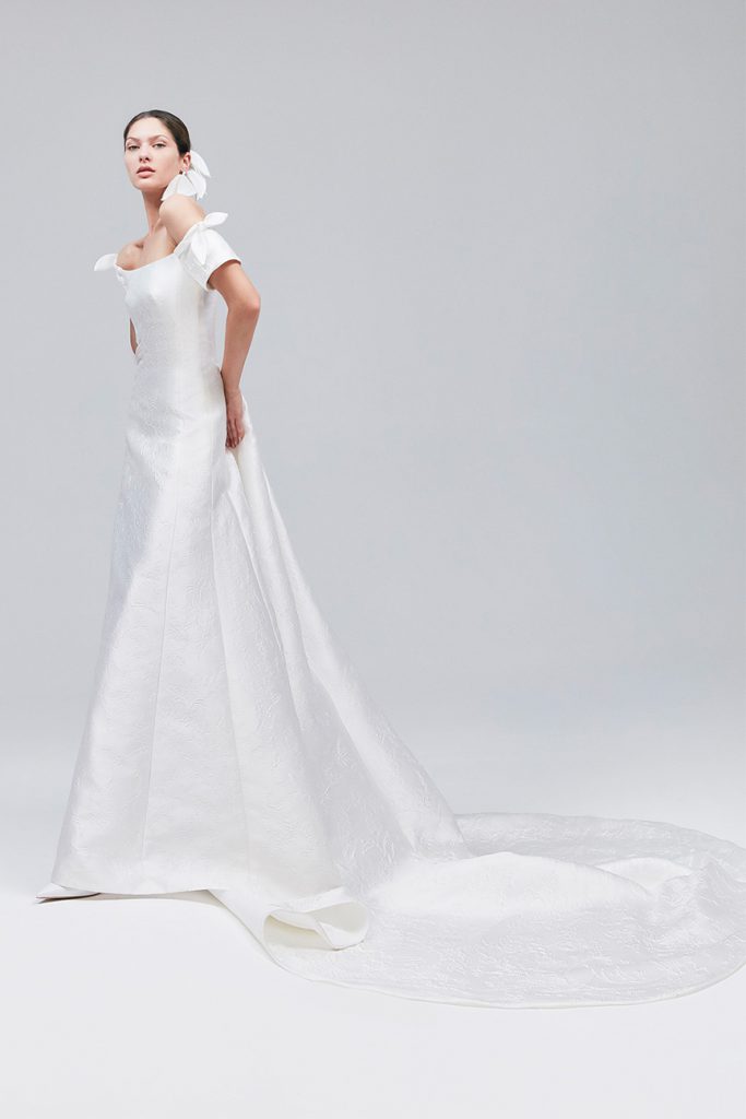 Robe de mariée satinée