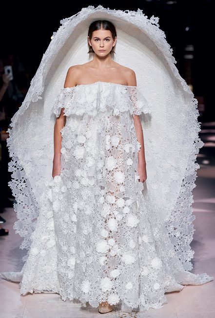 Robe de mariée fleur