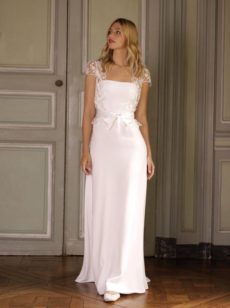 Robe de mariée avec nœud