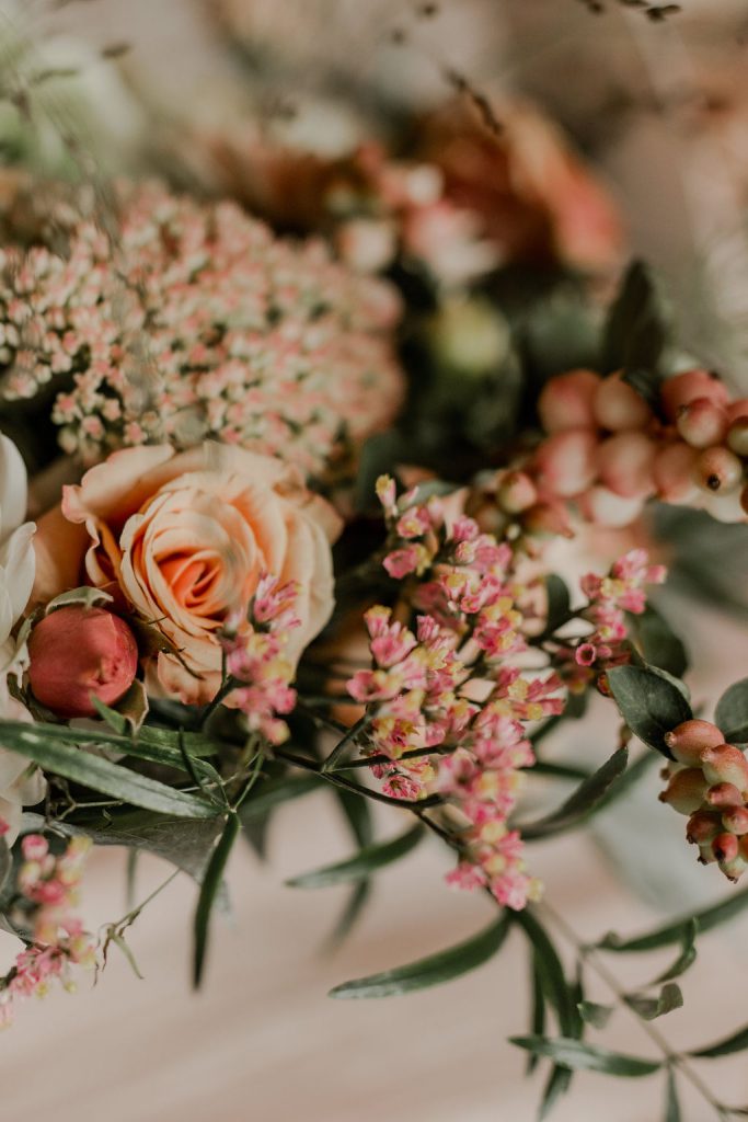 Bouquet de fleurs roses