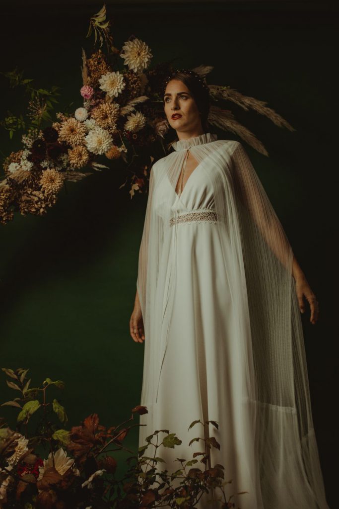 Robe de mariée et cape Amarildine
