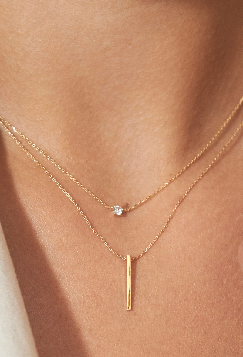 collier or jaune