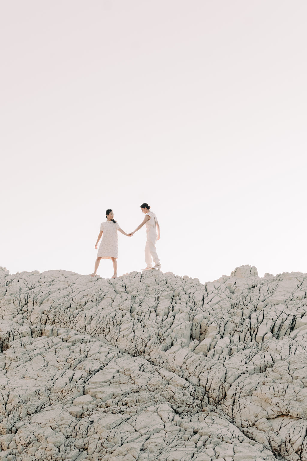 Coralie & Rei : Un elopement en bord de mer
