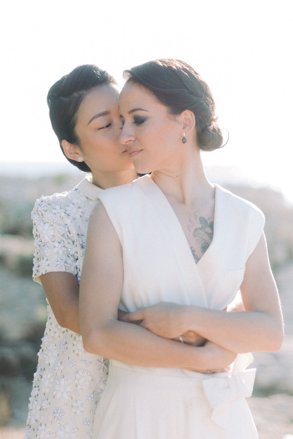 Coralie & Rei : Un elopement en bord de mer