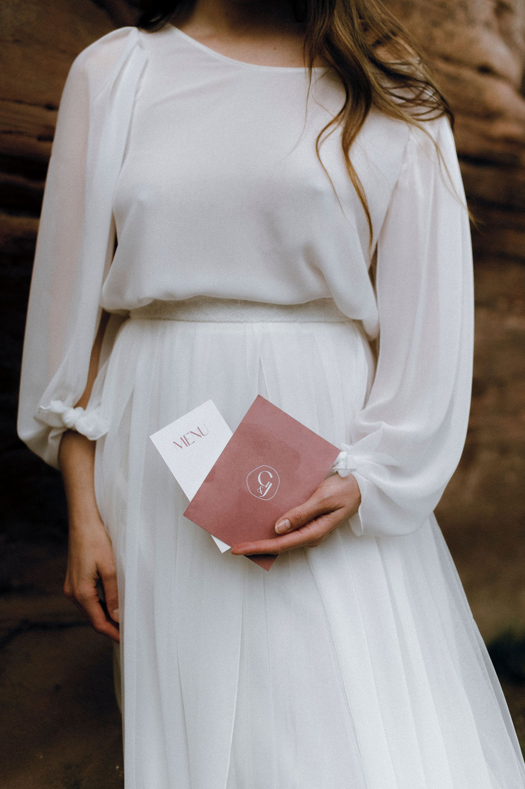 robe fluide blanche mariage papeterie