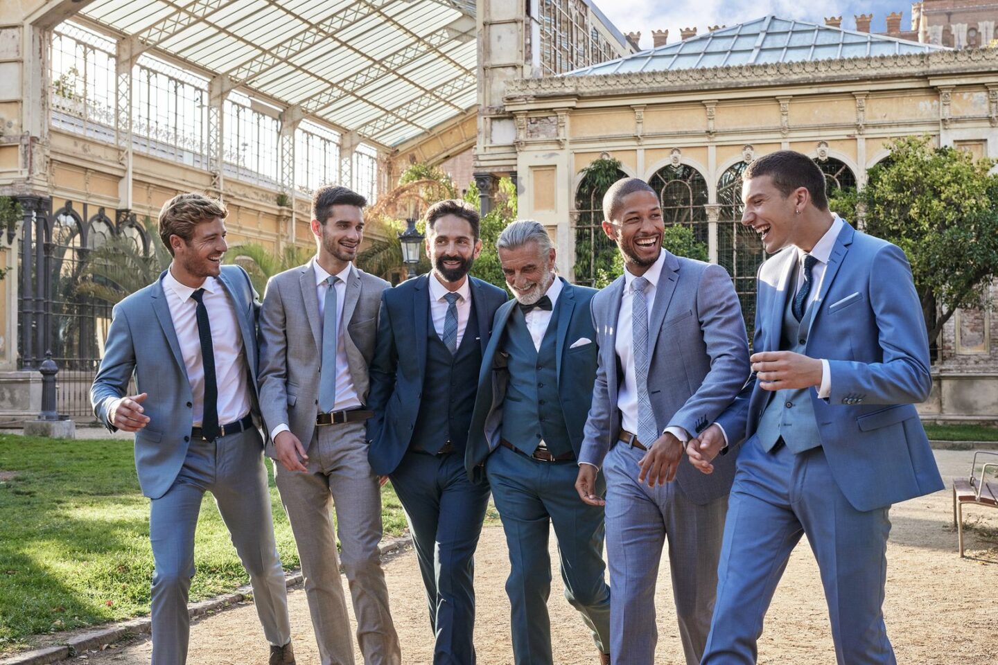 FATHER & SONS -  Albe EDITIONS  - couleurs costume