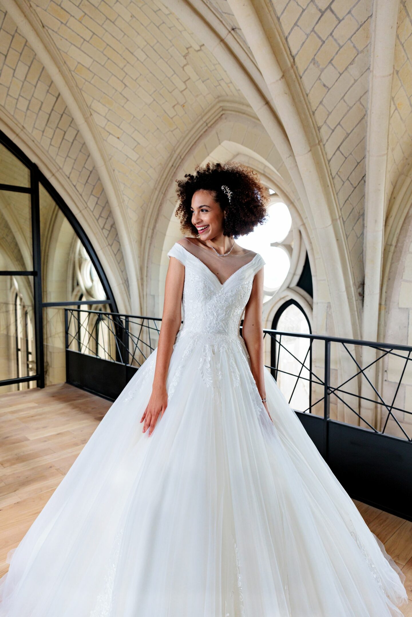Églantine Mariages & Cérémonies : Collection 2023 - Robes de mariée