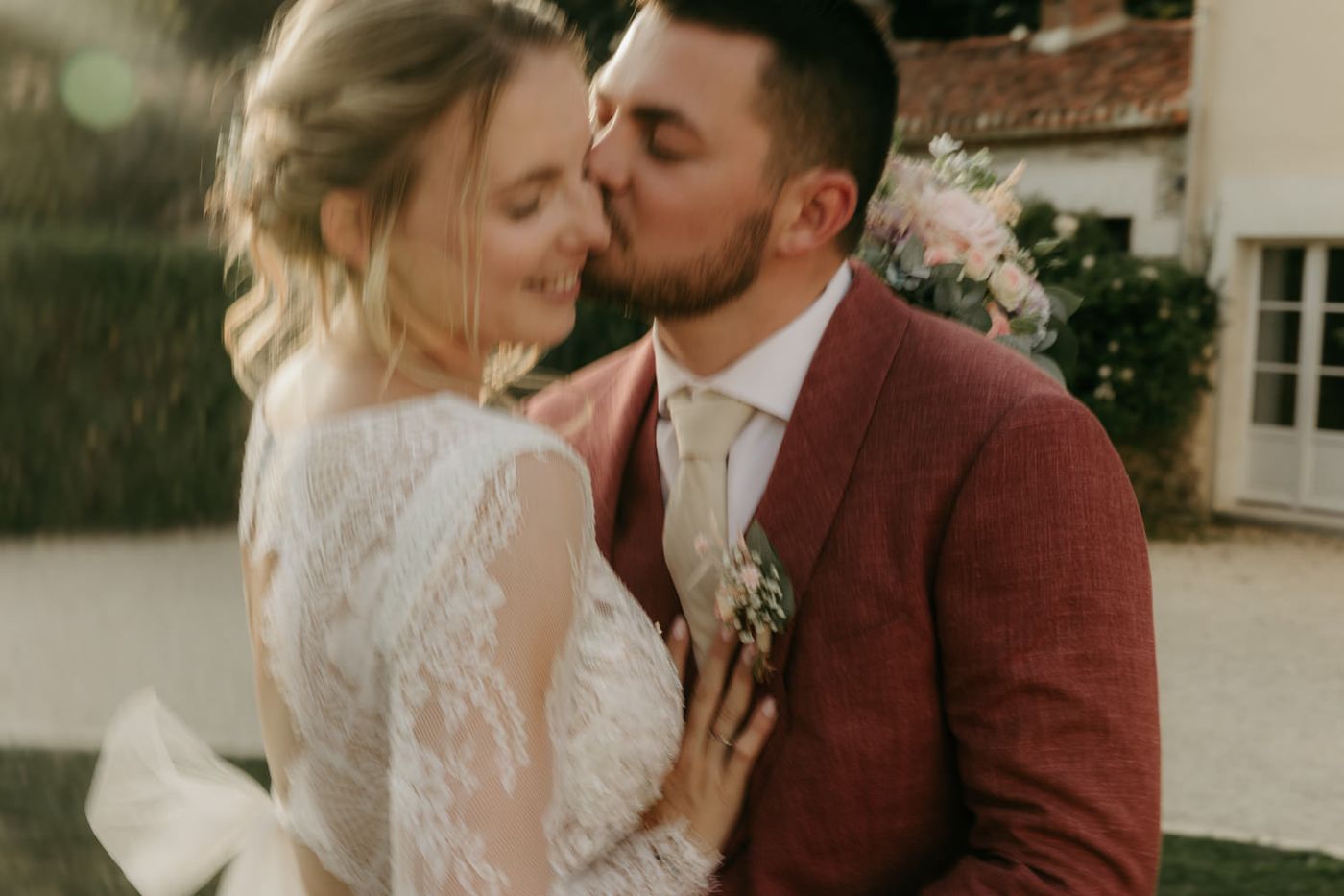 Florine & Joris : Un Mariage floral près de Nantes