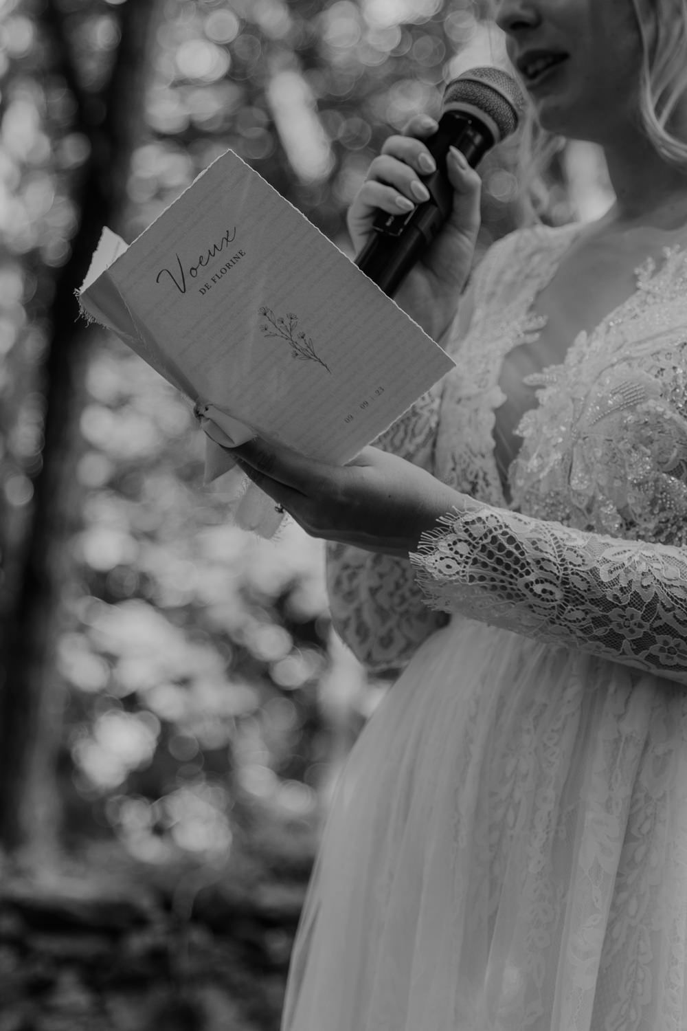Florine & Joris : Un Mariage floral près de Nantes