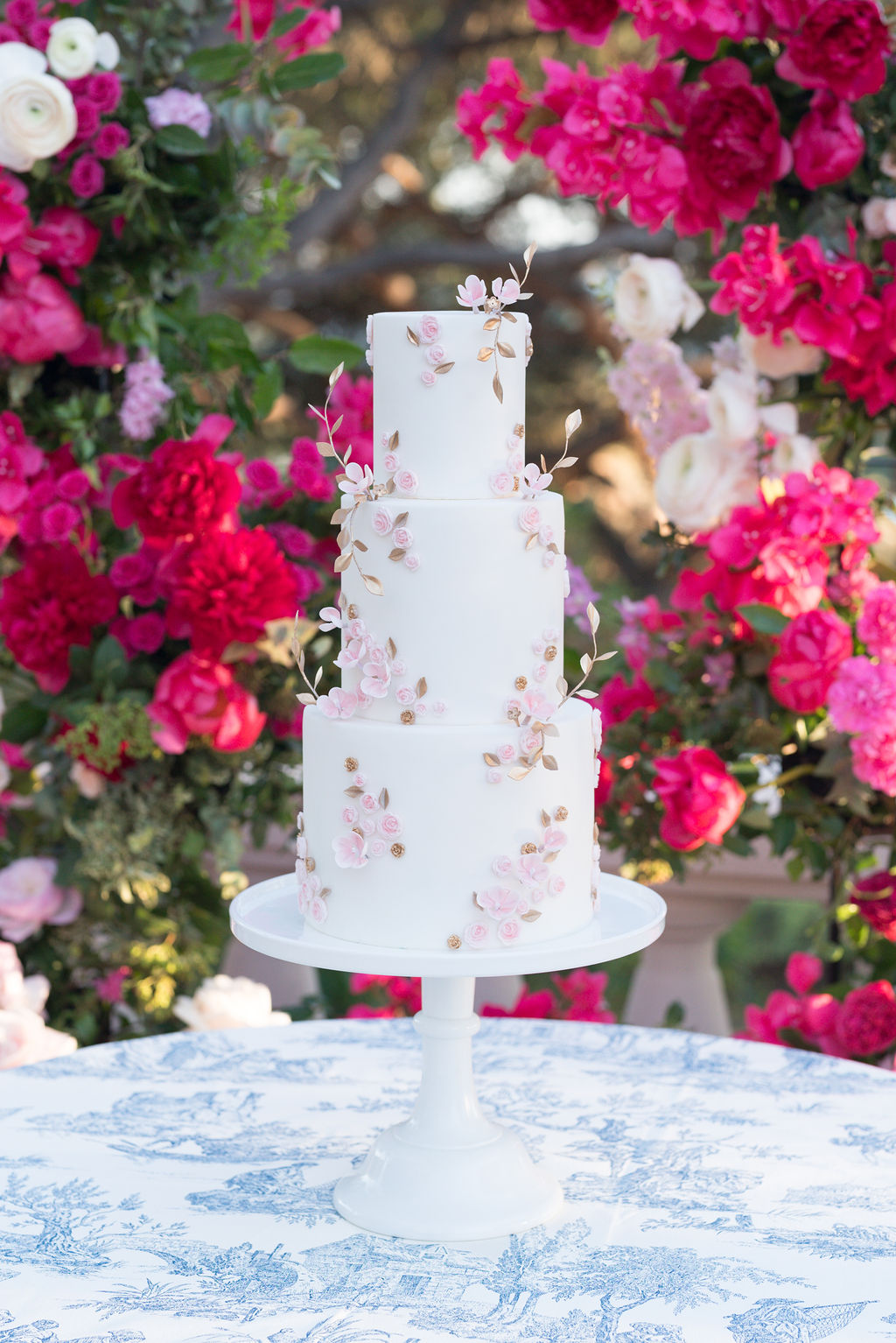 Inspiration : Pink Blossom & Blue Sea - Un mariage au Castel Bay