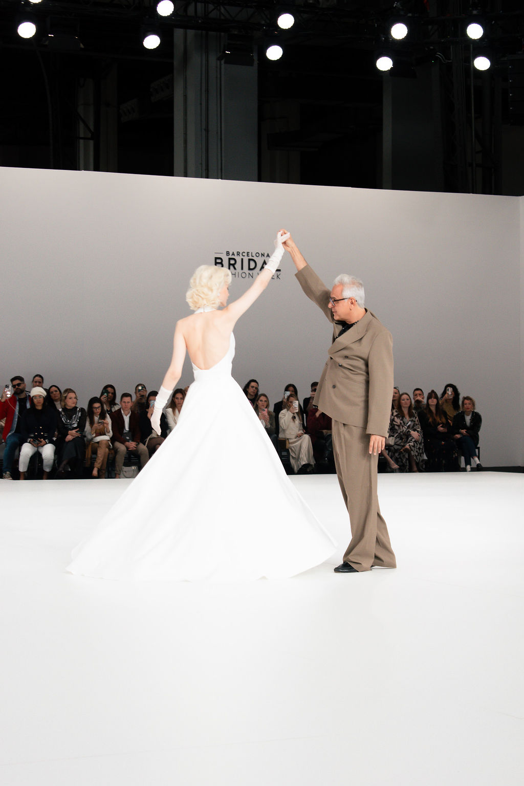 cymbeline robe de mariée wedding dress Barcelone 2025 bridal fashion week 