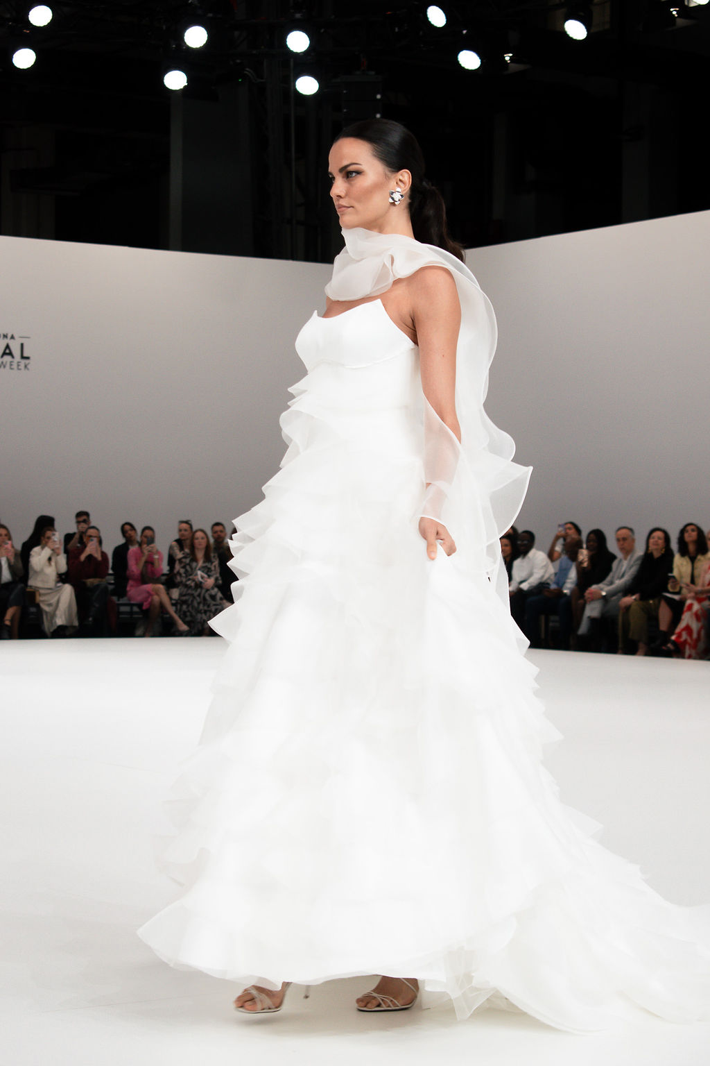 cymbeline robe de mariée wedding dress Barcelone 2025 bridal fashion week 